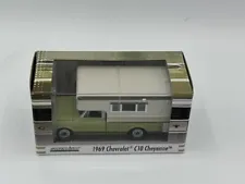 2015 GREENLIGHT Hobby EXCLUSIVE 1969 CHEVROLET C10 CHEYENNE TRUCK