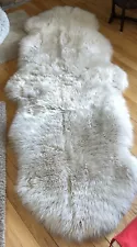 Overland Sheepskin Rug 2x 6’