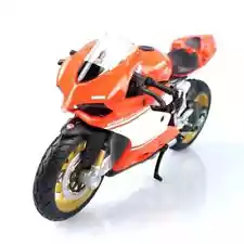 Ducati 1199 Superleggera Maisto 1:18 Diecast with Plastic Parts Replica