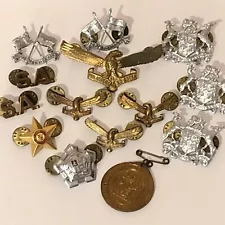 Various Lot Of South African Military Cap, Shoulder, Medallion Badge Pin Lot X14