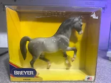 Breyer Horse #965 Calife Dapple Grey Family Arabian Stallion Collector CE Box