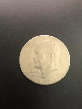 1776-1976 BICENTENNIAL EISENHOWER DOLLAR. NO MINT MARK COIN