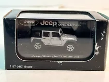 Atlas Masterpiece 1:87 Scale Jeep Wrangler Rubicon Unlimited, Silver