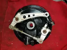 CR250R HONDA 1983 FRONT BRAKE PLATE PANEL WITH LINKAGE (For: 1983 Honda CR250R)