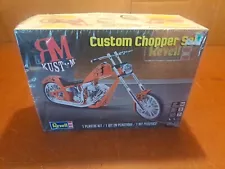 REVELL MODEL KIT CUSTOM CHOPPER SET 1/12 SCALE MIP