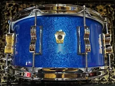 New ListingLudwig 6.5" x 14" Classic Maple Snare Drum - Blue Sparkle