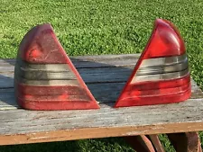 1995 Mercedes Benz C220 Both Taillights