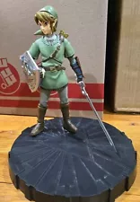 The Legend of Zelda: Twilight Princess Link Figure (Dark Horse) Put Together.