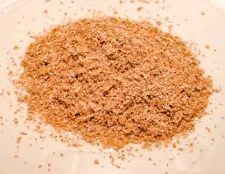 Wheat Bran Bedding for Superworms, Mealworms, and Other Feeders. Free Shipping!