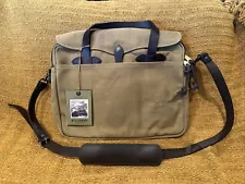 Filson Rugged Original Briefcase DarkTan OS-Brass Made in USA