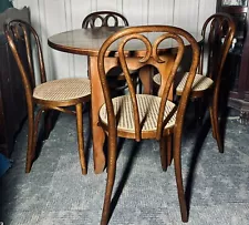 Vintage Set of Four Thonet Bentwood Cafe Dining Chairs Romania With Table