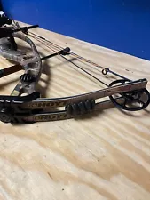 USED LH Hoyt Vulcan Compound Bow