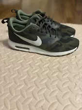 Size 11 - Nike Air Max Tavas SE Camo