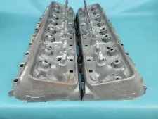 PAIR 62 CORVETTE CHEVY 327 SBC DOUBLE HUMP 3782461 461X CYLINDER HEADS E-22-2