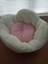 NEW DOG Bed Pink PRINCESS CROWN Soft & Comfy