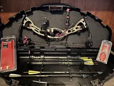 Hoyt Compound Bow Vixen Series