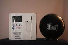 NIB 1st quality 14lb Seismic Blackout bowling ball