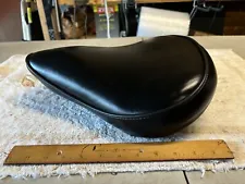 Le Pera Spring Mounted Solo Seat Large Black L-105