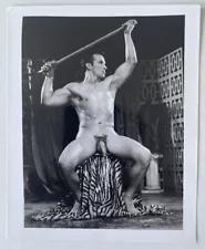 Gay Interest Physique Photo John Manning Holding Sword by BOB MIZER 1965 5x4