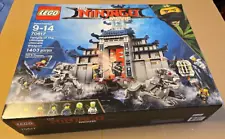 LEGO The Ninjago Movie: Temple of The Ultimate Ultimate Weapon (70617) RETIRED