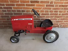 Scale Models Massey Ferguson 6480 Pedal Tractor