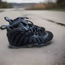 Nike Air Foamposite One Premium Triple Black 2014 Shoe Youth 7Y Basketball Kicks