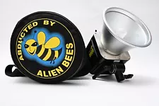 Alien Bees B800 320 watt-second monolight Tested working with case