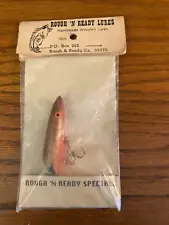 VINTAGE HANDMADE ROUGH AND READY WOODEN LURES NEW IN PACKAGE 2 1/2"