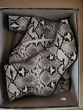 New SALE Wet & Kiss Snake Print Ankle Boots Size 11 EU 44 Sexy with Box