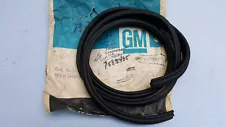 NOS 1960-1965 CORVAIR ENGINE+LUGGAGE COMPARTMENT WEATHERSTRIP 6276108 READ APPS