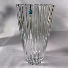 Beautiful Tiffany & Co Crystal Vase. Signed. Made In Italy. 9.5” X 5.25”. Mint