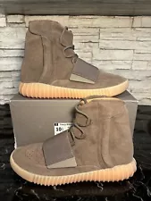 Size 10.5 - adidas Yeezy Boost 750 Chocolate