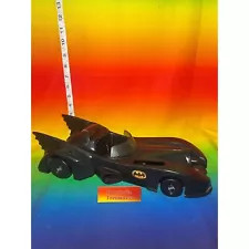 1989 DC Comics Batman Batmobile