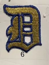 University of DELAWARE BLUE HENS VINTAGE NEW ~ D Sewn Text Patch NCAA College #6