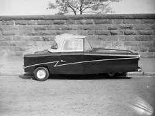 Bond Minicar Motor Show 1957 Car Old Photo 1