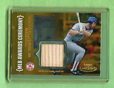WADE BOGGS BOSTON RED SOX 2002 TOPPS GOLD LABEL RELIC BAT BASEBALL CARD ACR-WB