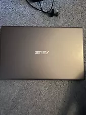 ASUS VivoBook 2020 256 GB 8 GB RAM