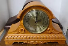 D&A Westminster Chime Oak Mantle Clock