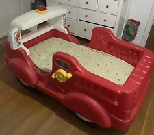 toddlers Fire Truck bed with mattress