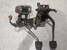 1994 Toyota Pickup Clutch Pedals 3.0 V6