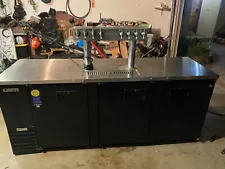 Everest chrome keg cooler with a 8 keg Dispenser