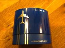 United Airlines Celebrating The Boeing 747 Dark Blue Tin Promotional Kit