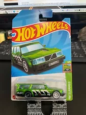 2023 HOTWHEELS SLAMMED SUPER TREASURE HUNT “ VOLVO 240 DRIFT WAGON “ #245