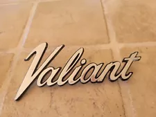 Plymouth Valiant 1970-1974 Fender Emblem Badge Logo Nameplate MOPAR 3680462 OEM