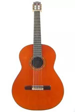 Casa Arcangel Fernandez 1970's – amazing sounding classical guitar - check video