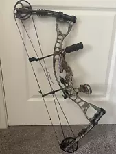 Hoyt Alphamax32 Compound Bow