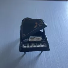 Dollhouse Miniature Mini Grand Piano Black