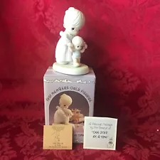 PRECIOUS MOMENTS 1991 "PM911" "ONE STEP AT A TIME" NEW IN BOX WITH PAPERS-MINT