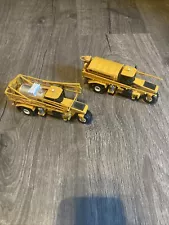 Ertl 1/64 8103 Terra Gator Air Spreader & Sprayer Set