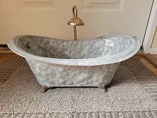 Galvanized Vintage Style 18" Metal/aluminum Bathtub With Clawfeet ,pre-owned